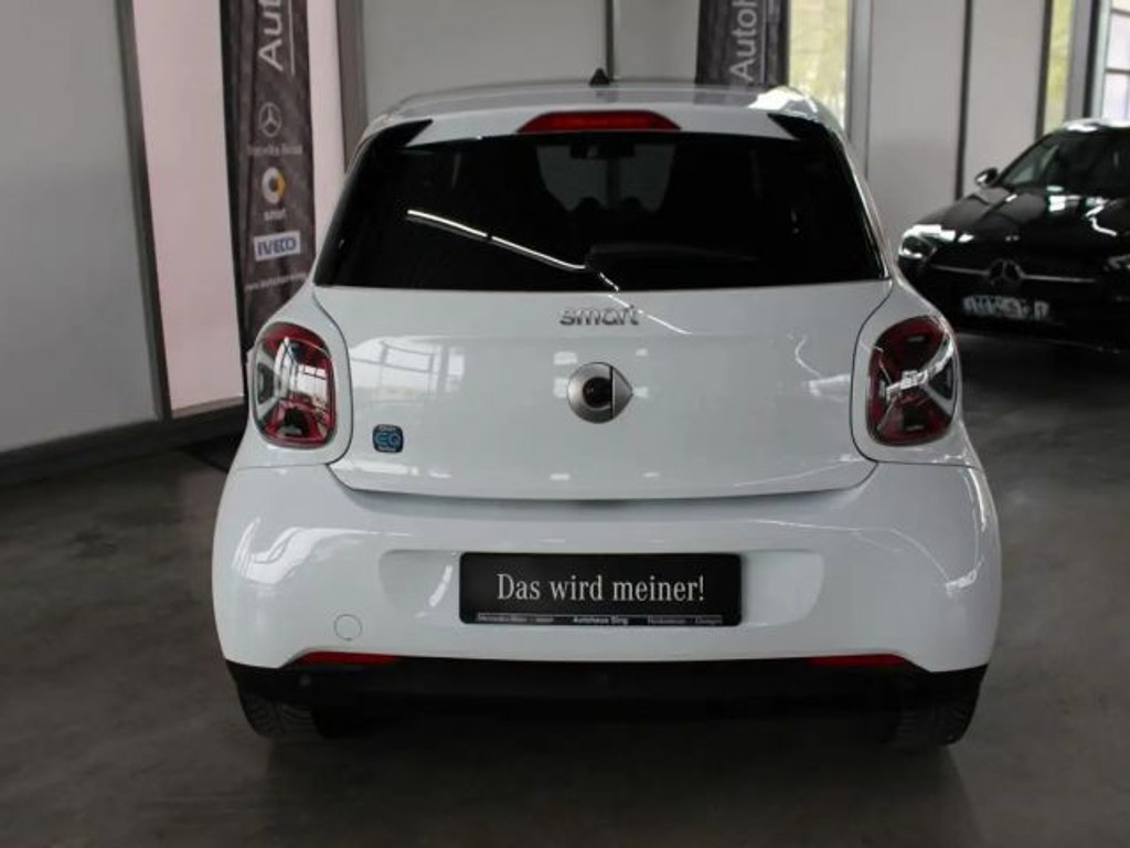 Smart EQ forfour