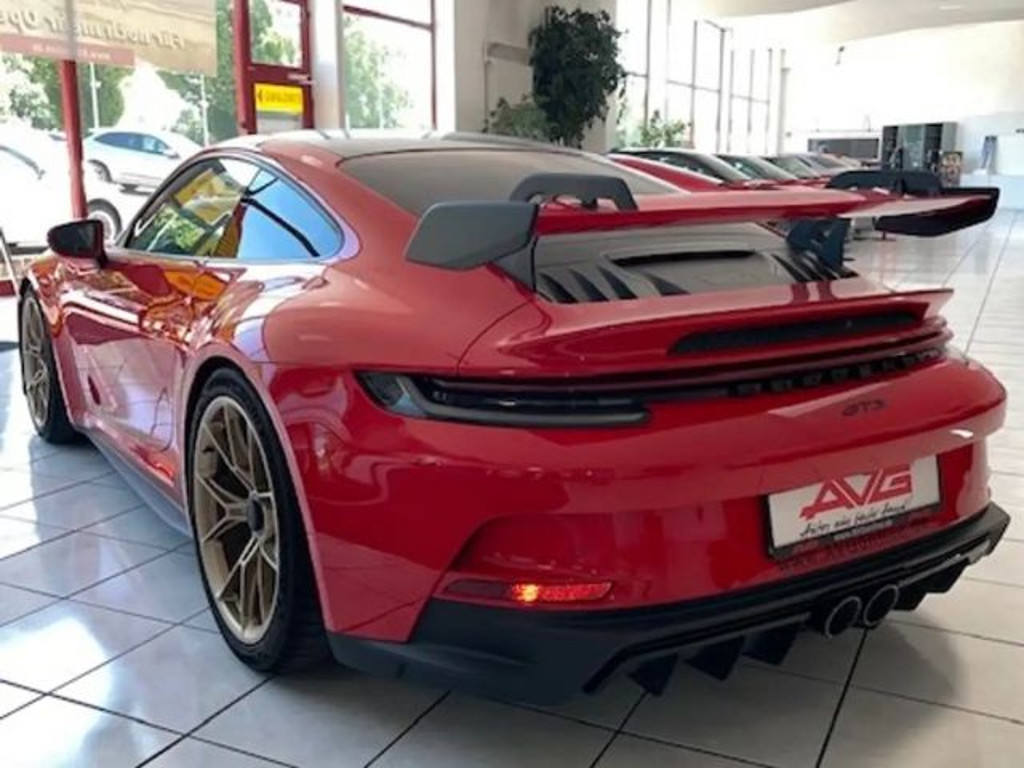 Porsche 992