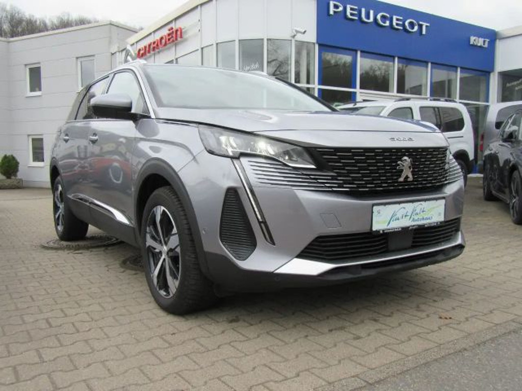 Peugeot 5008 2021 Benzine