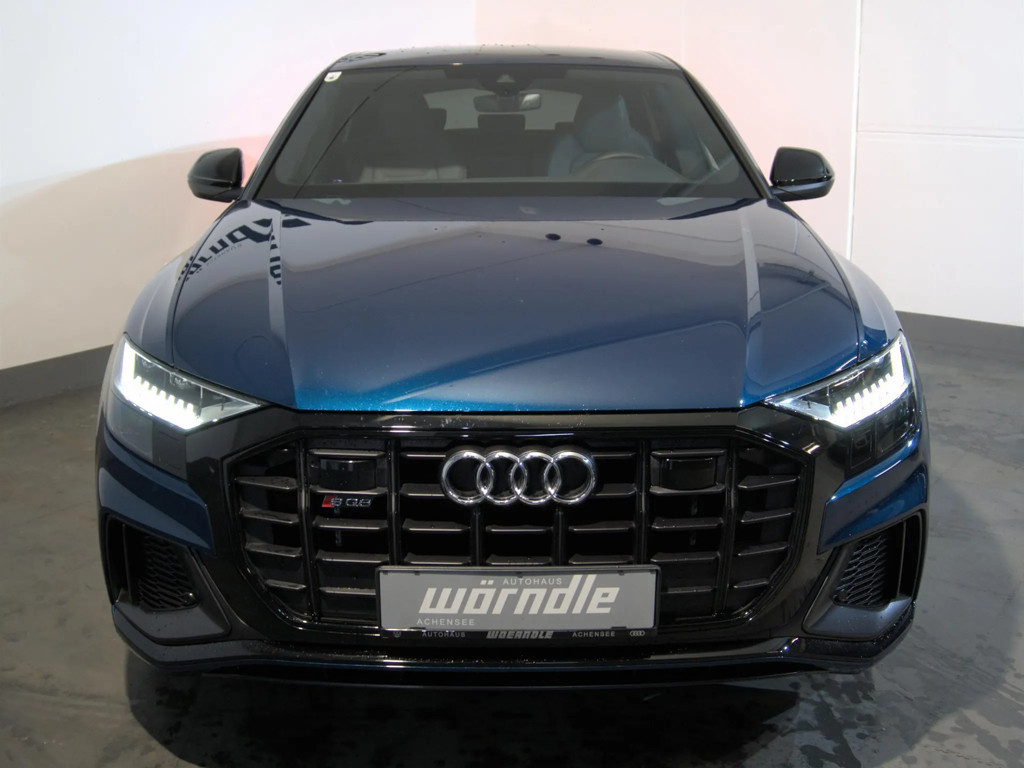 Audi SQ8