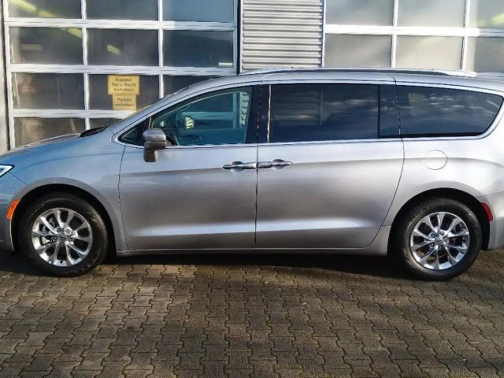 Chrysler Pacifica