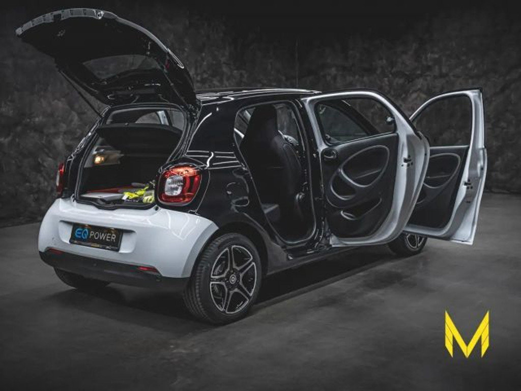 Smart EQ forfour