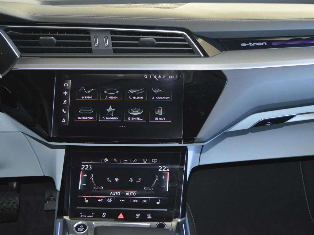 Audi e-tron