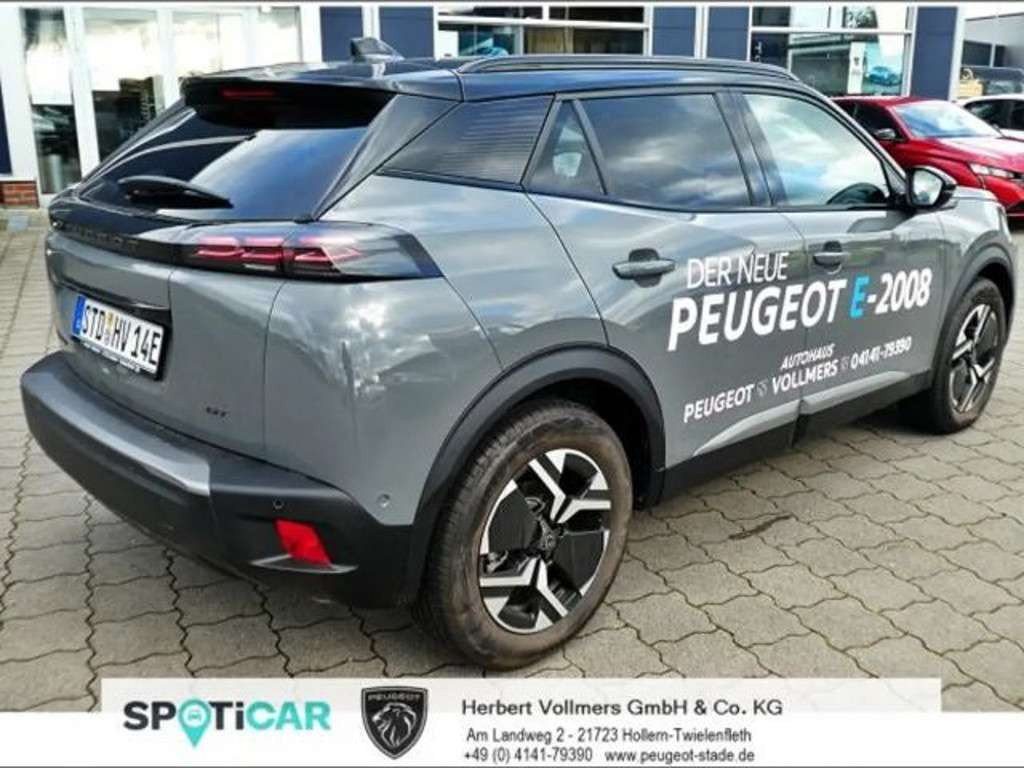 Peugeot e-2008