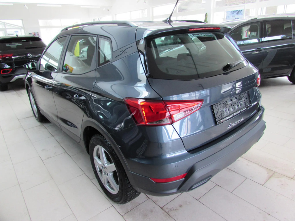 Seat Arona