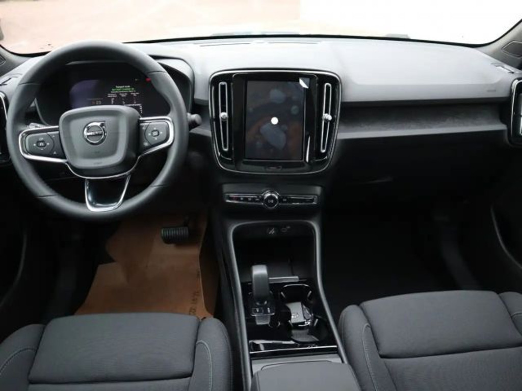 Volvo C40