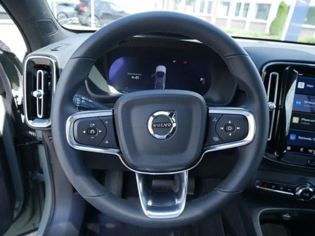 Volvo C40