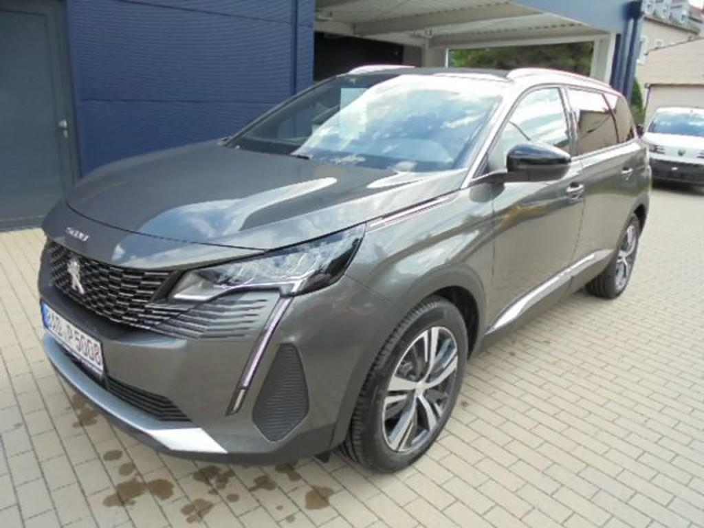 Peugeot 5008 2024 Benzine