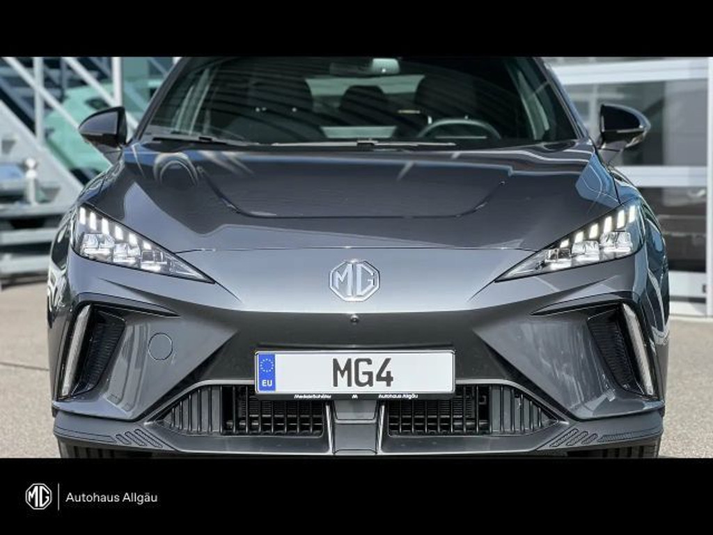 MG MG4