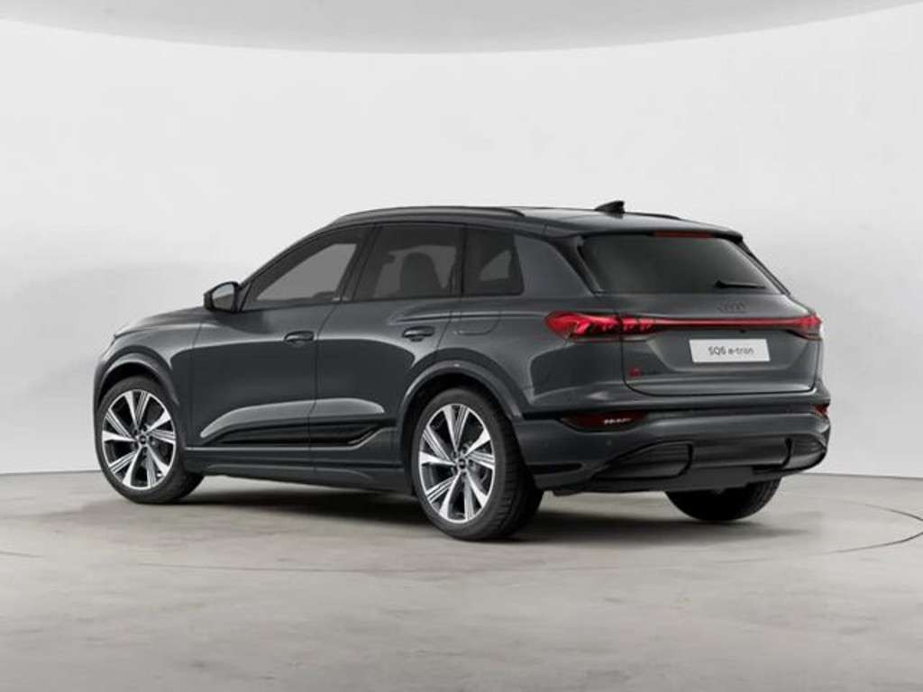 Audi SQ6 e-tron