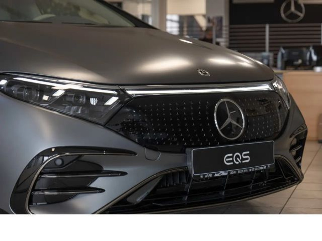 Mercedes-Benz EQS