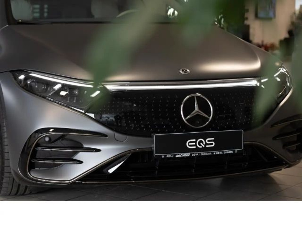 Mercedes-Benz EQS