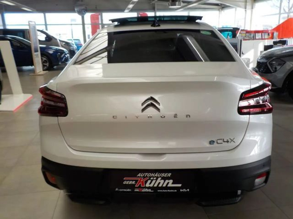 Citroën Ë-C4