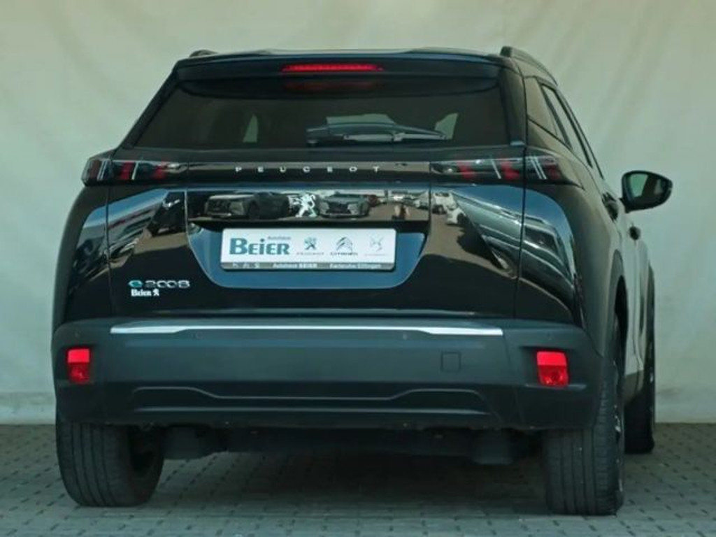 Peugeot e-2008