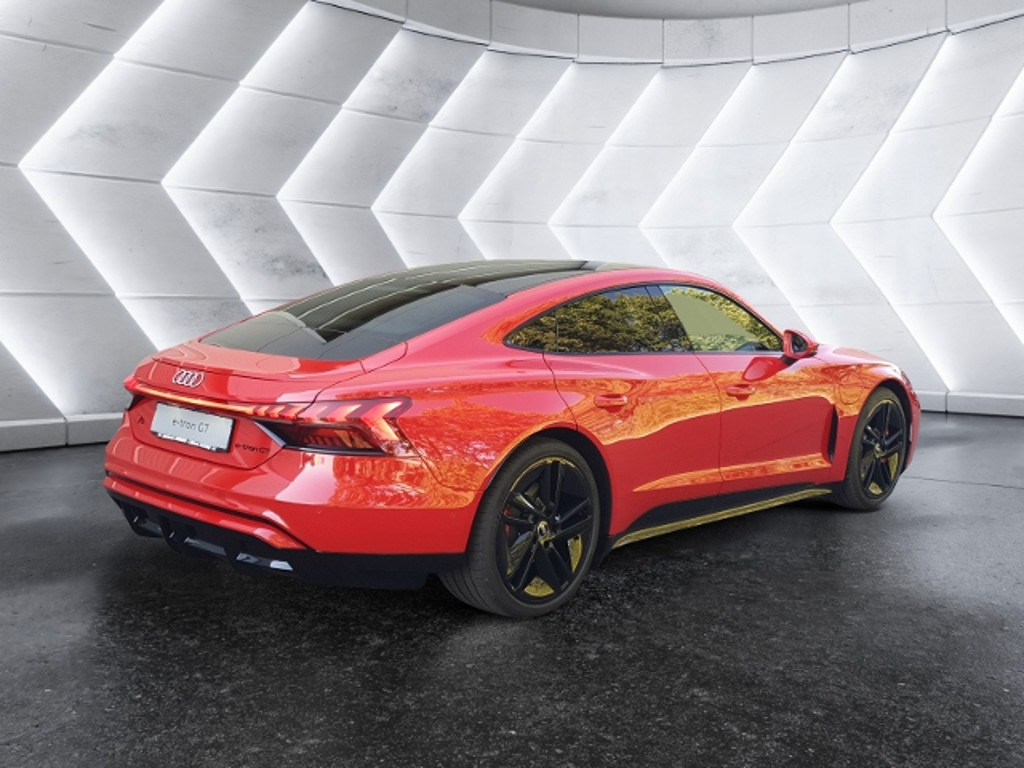 Audi e-tron GT