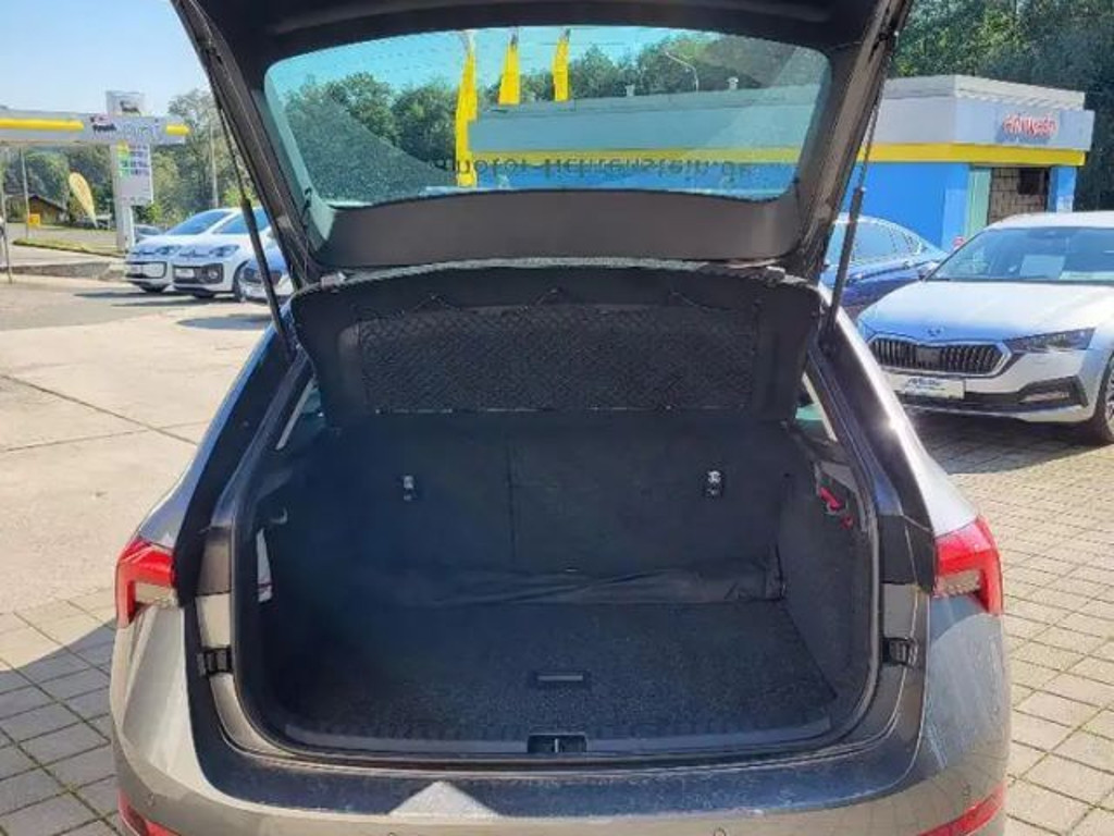Skoda Scala 2023 Benzine