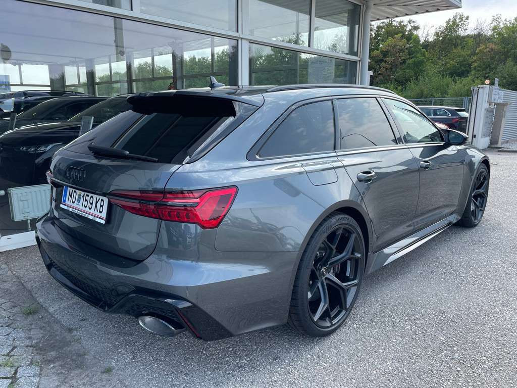 Audi RS6