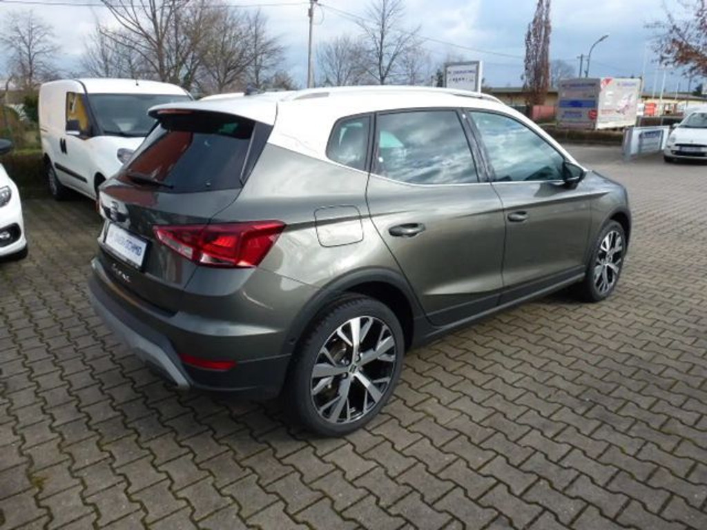 Seat Arona