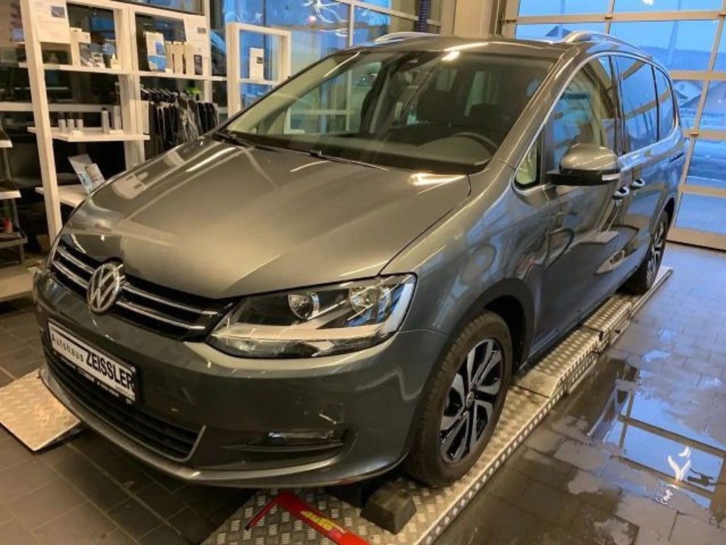 Volkswagen Sharan 2022 Benzine