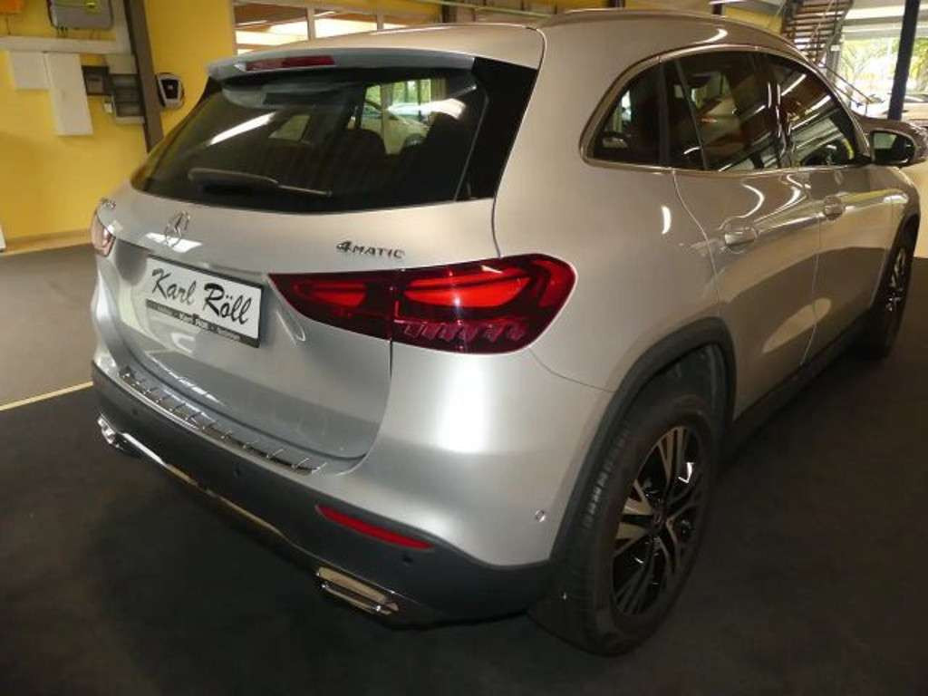 Mercedes-Benz GLA-Klasse