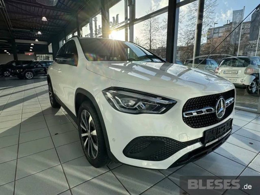Mercedes-Benz GLA-Klasse