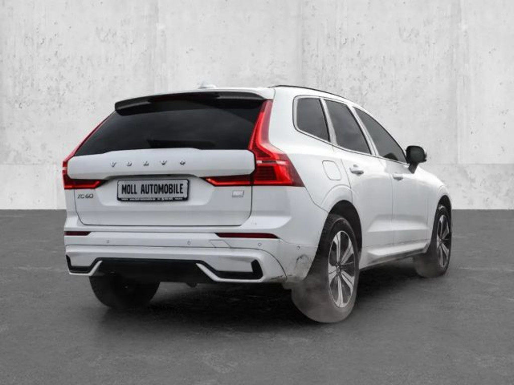 Volvo XC60 2023 Hybride Benzine