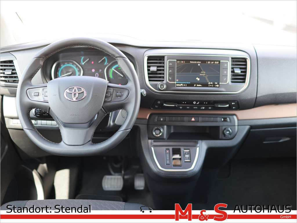 Toyota Proace Verso EV