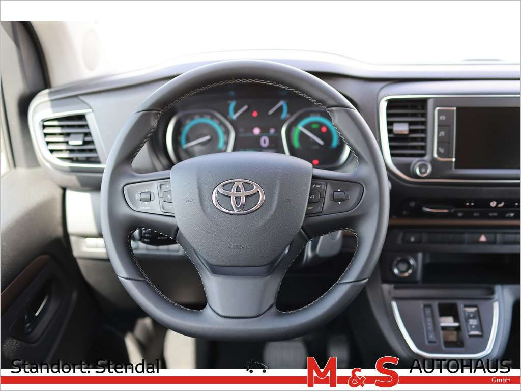 Toyota Proace Verso EV