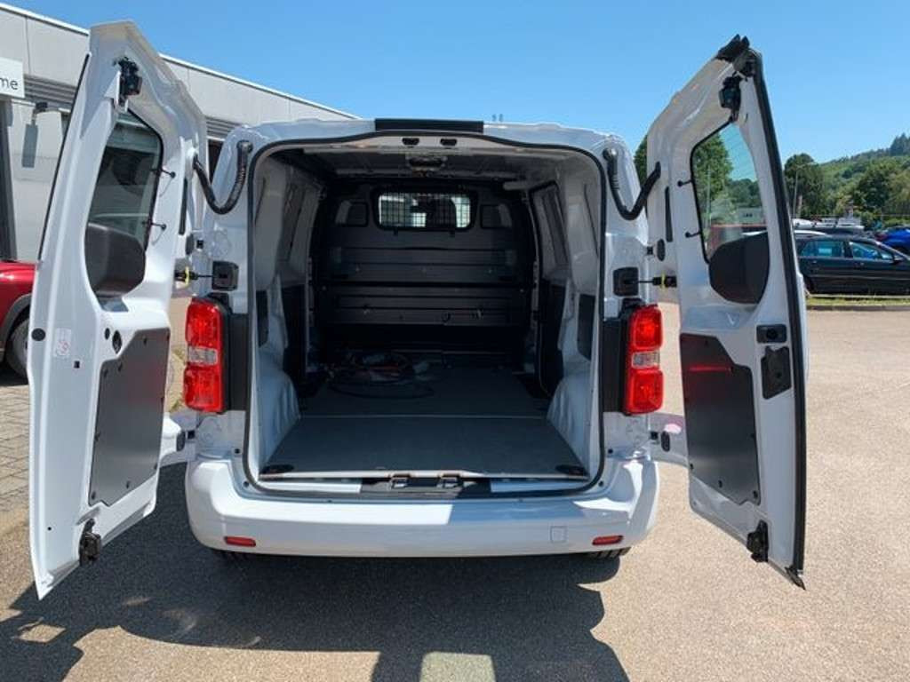 Toyota Proace Verso EV