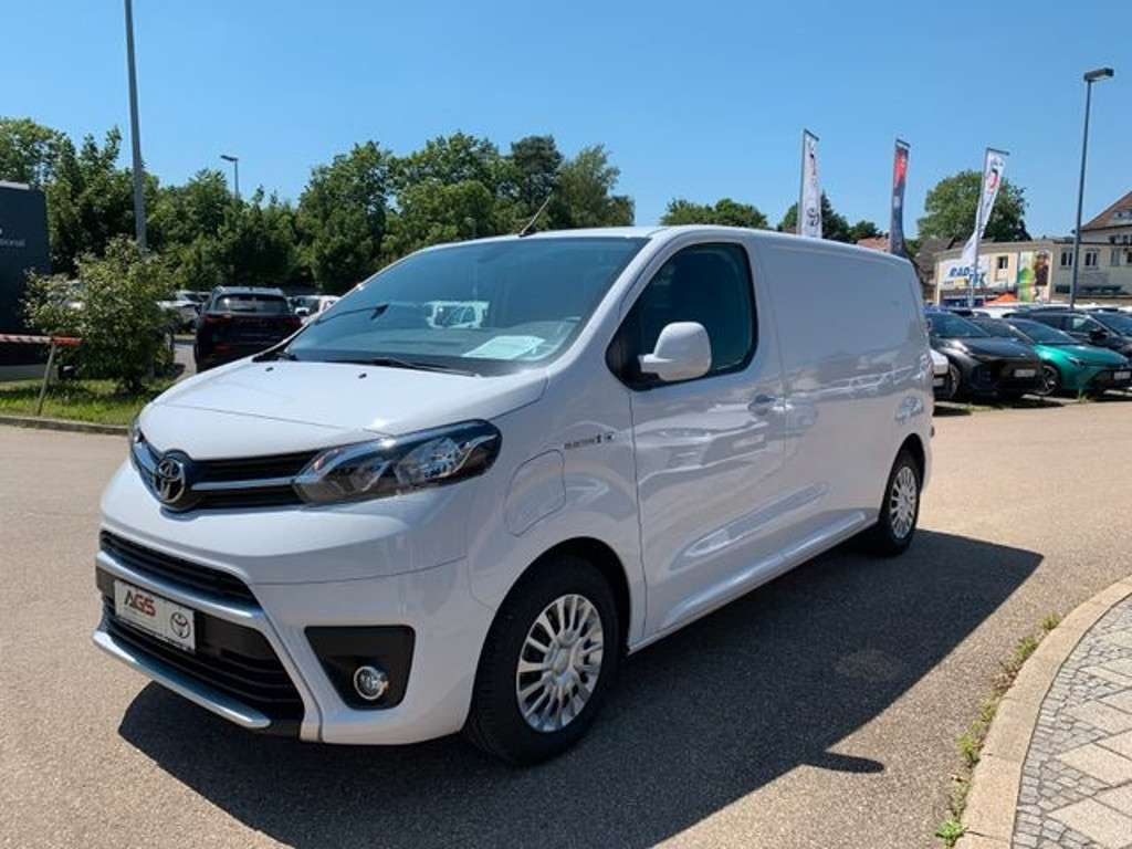Toyota Proace Verso EV