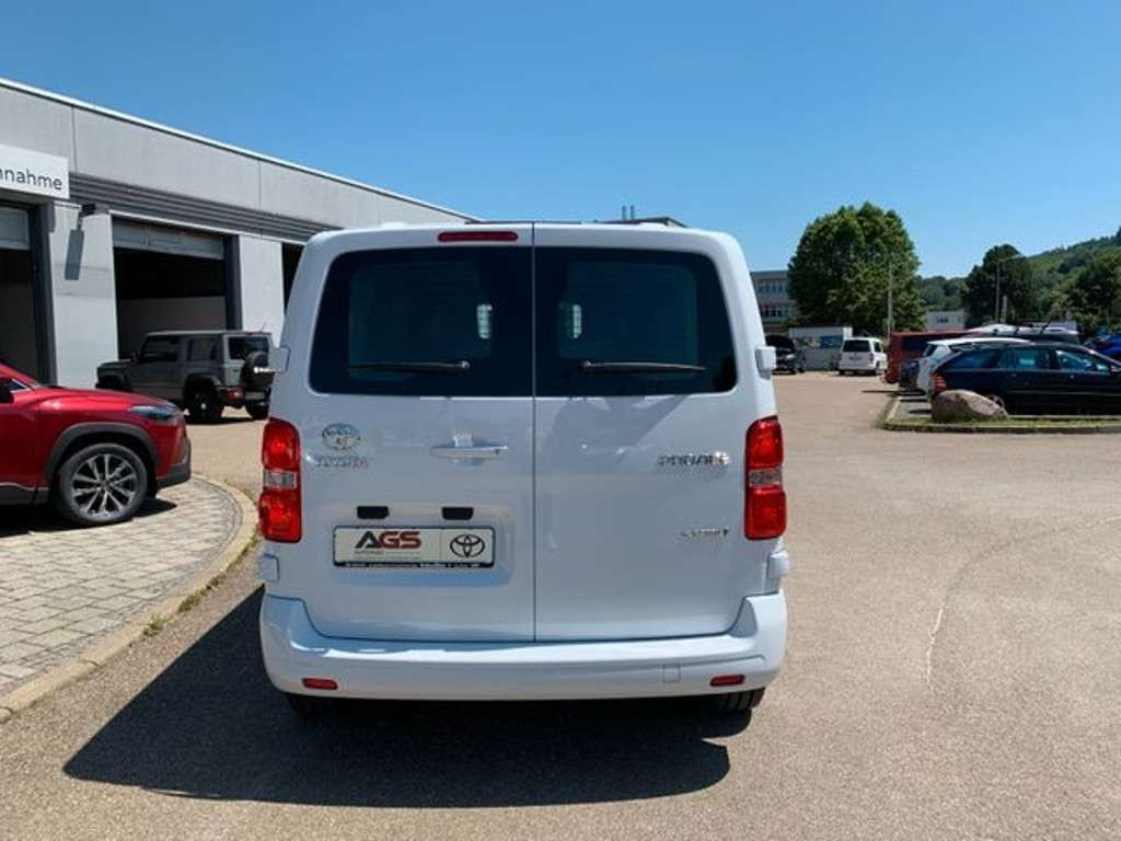 Toyota Proace Verso EV