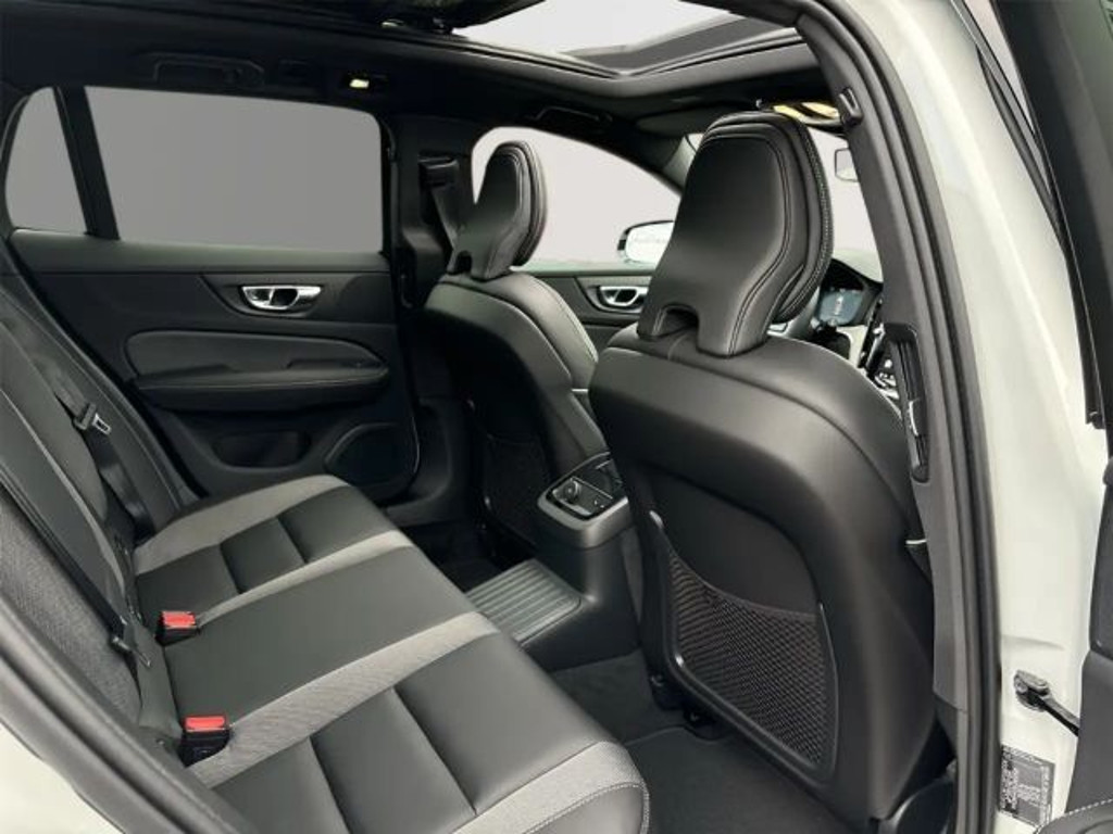 Volvo V60 2024 Hybride Benzine