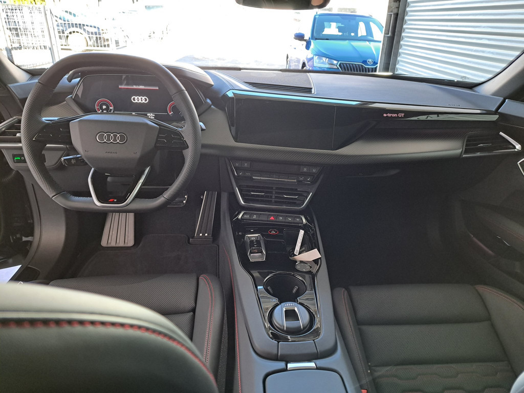 Audi e-tron GT