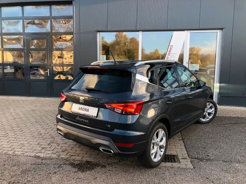 Seat Arona