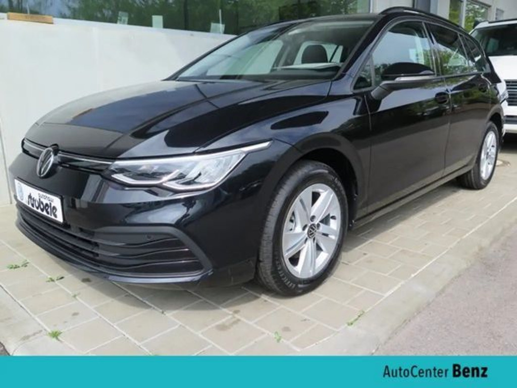 Volkswagen Golf 2023 Benzine