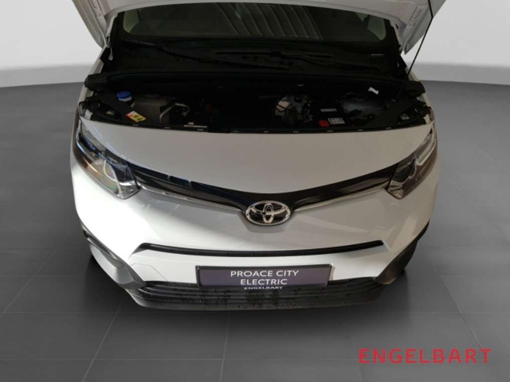 Toyota Proace City EV