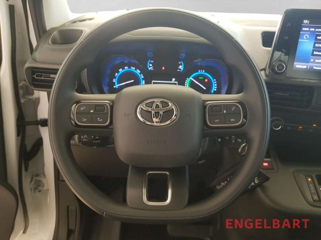 Toyota Proace City EV