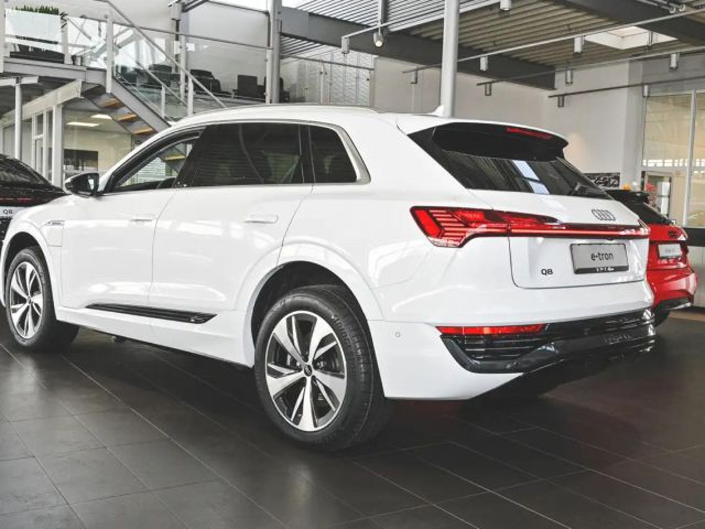 Audi Q8 e-tron