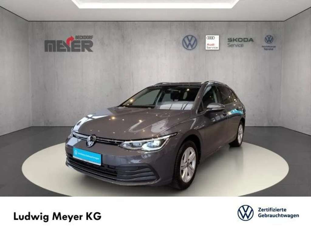Volkswagen Golf 2023 Benzine