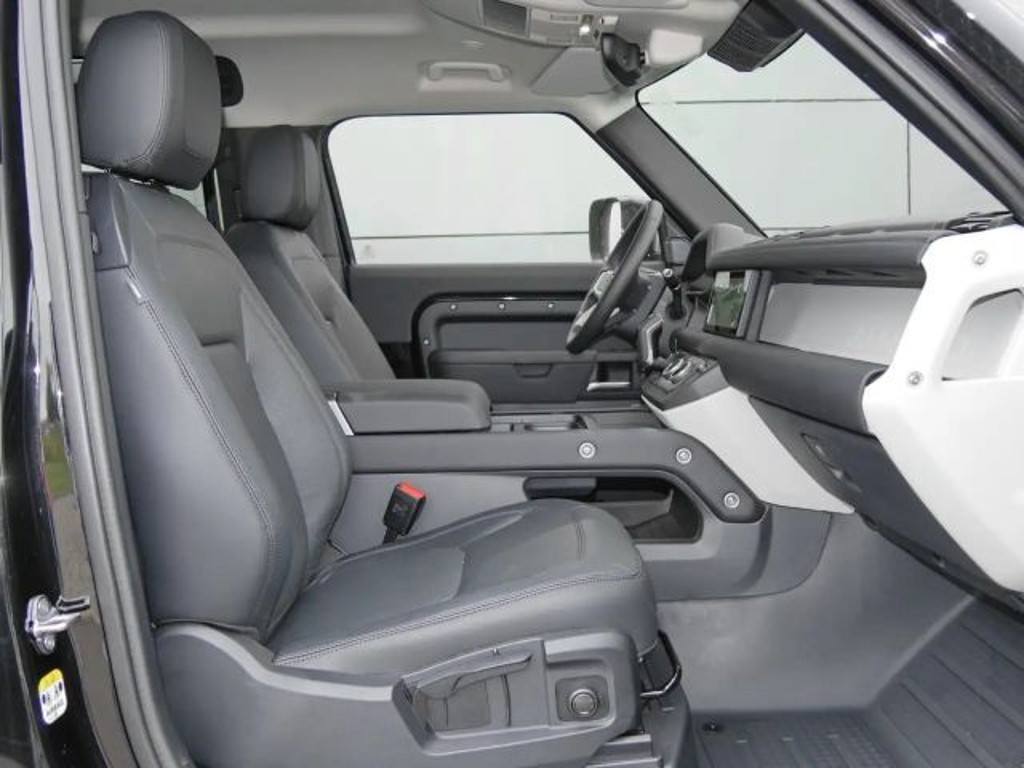 Land Rover Defender 2024 Diesel