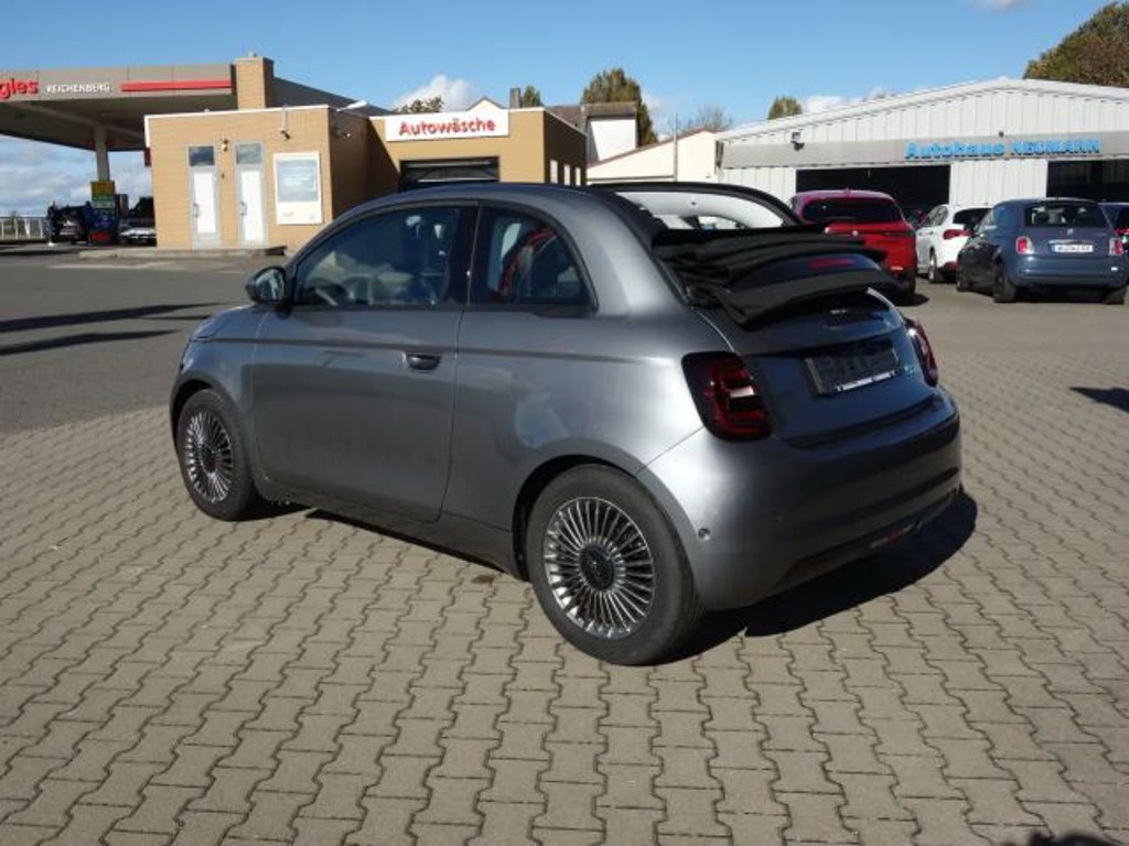 Fiat 500e