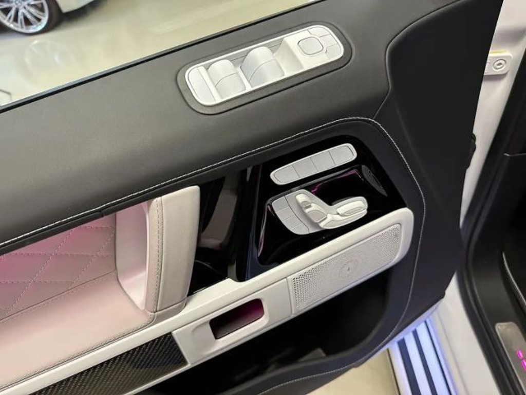 Mercedes-Benz G-Klasse