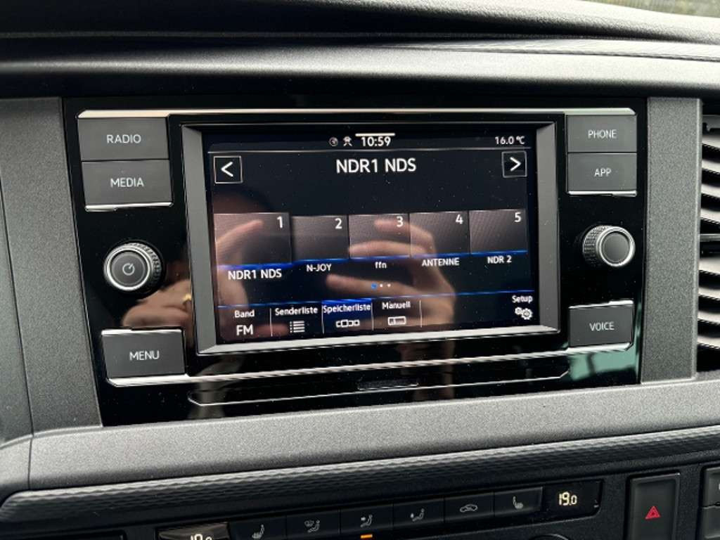 Volkswagen Caravelle