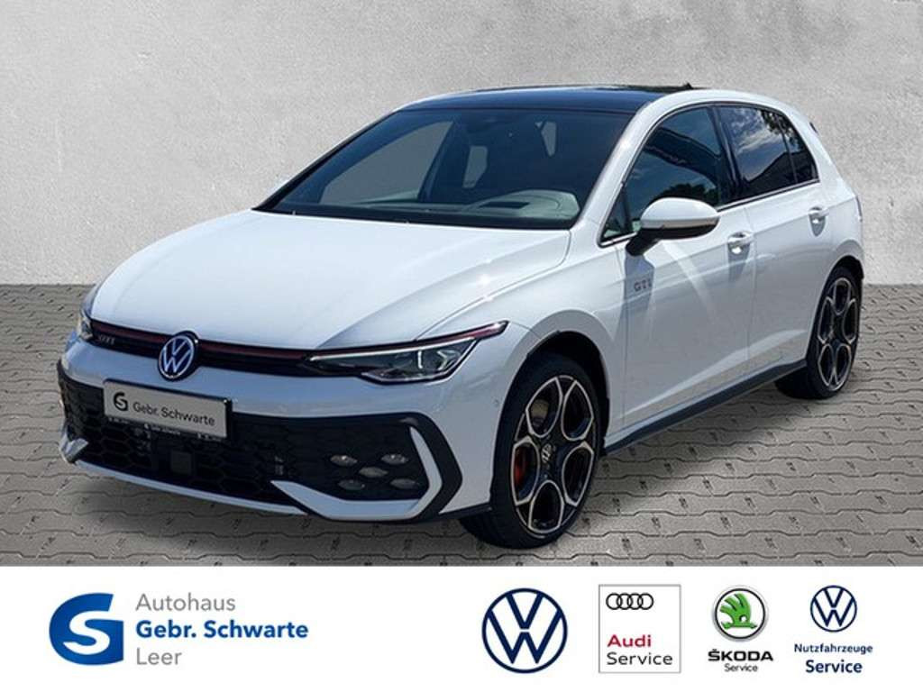 Volkswagen Golf 2024 Benzine