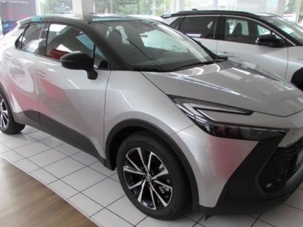 Toyota C-HR 2024 Hybride Benzine