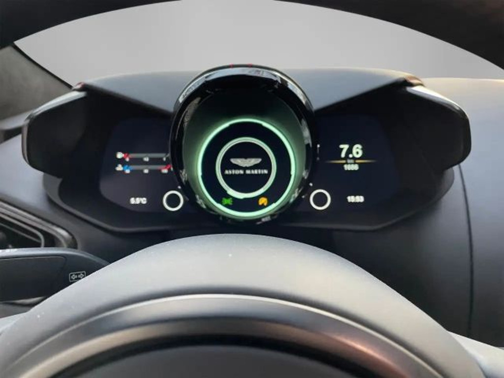 Aston Martin Vantage