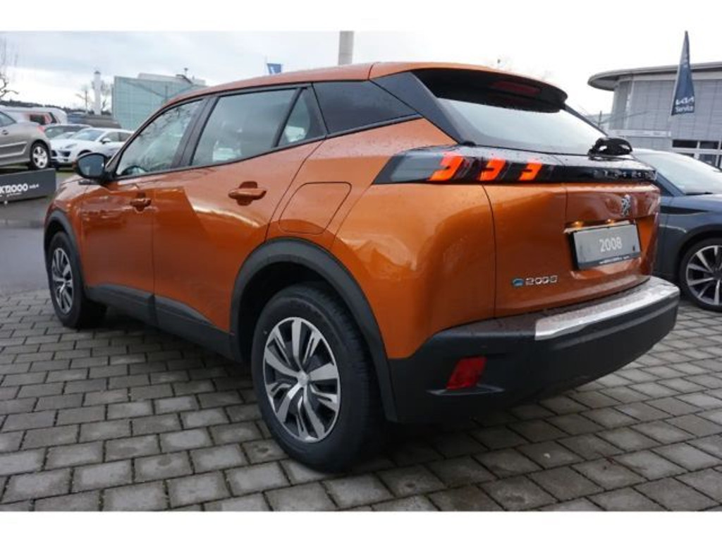 Peugeot e-2008