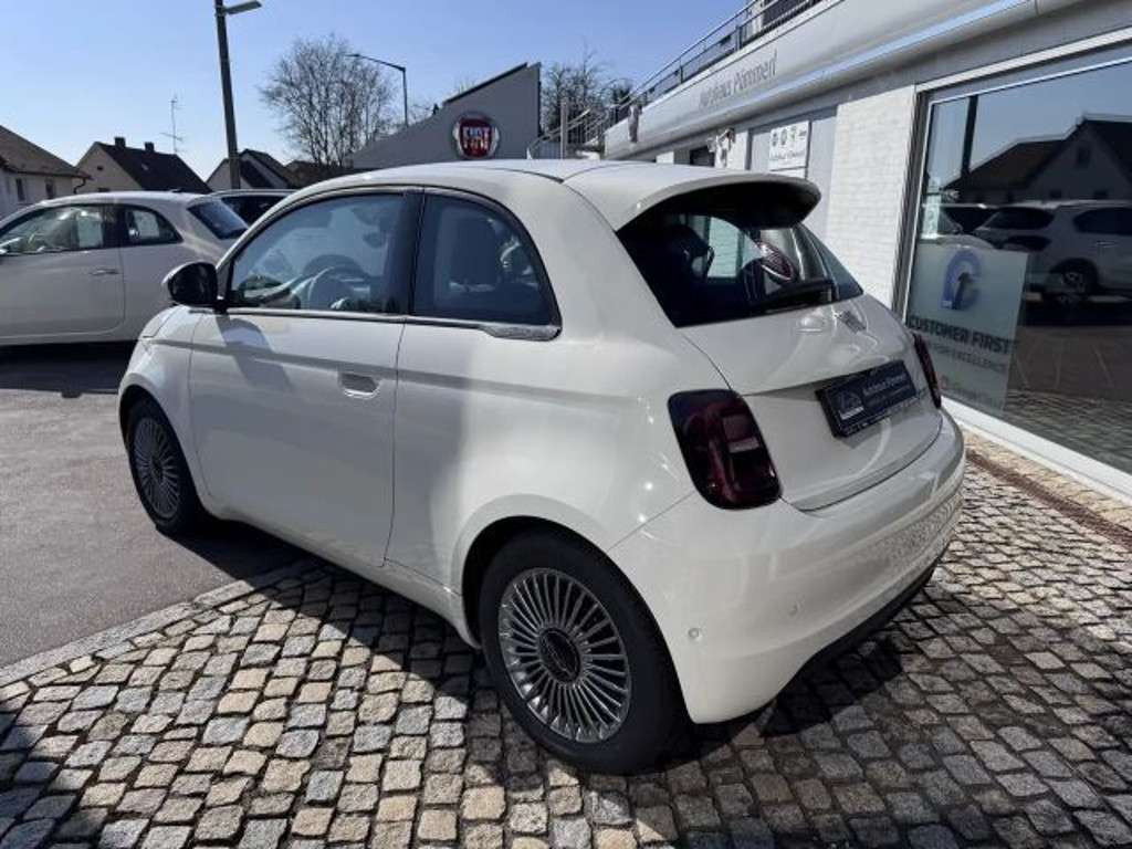 Fiat 500e