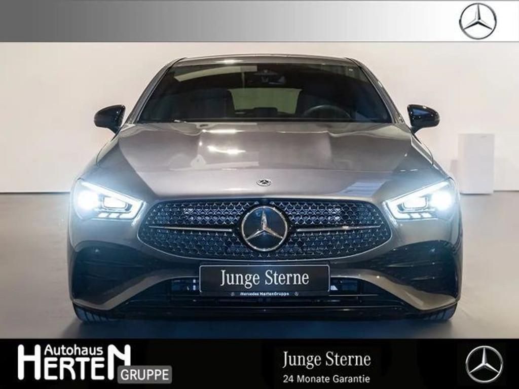 Mercedes-Benz CLA-Klasse 2023 Benzine