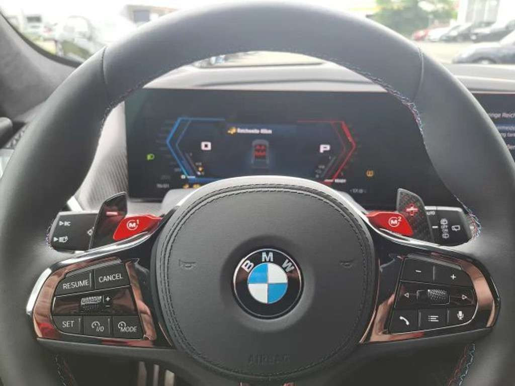 BMW XM